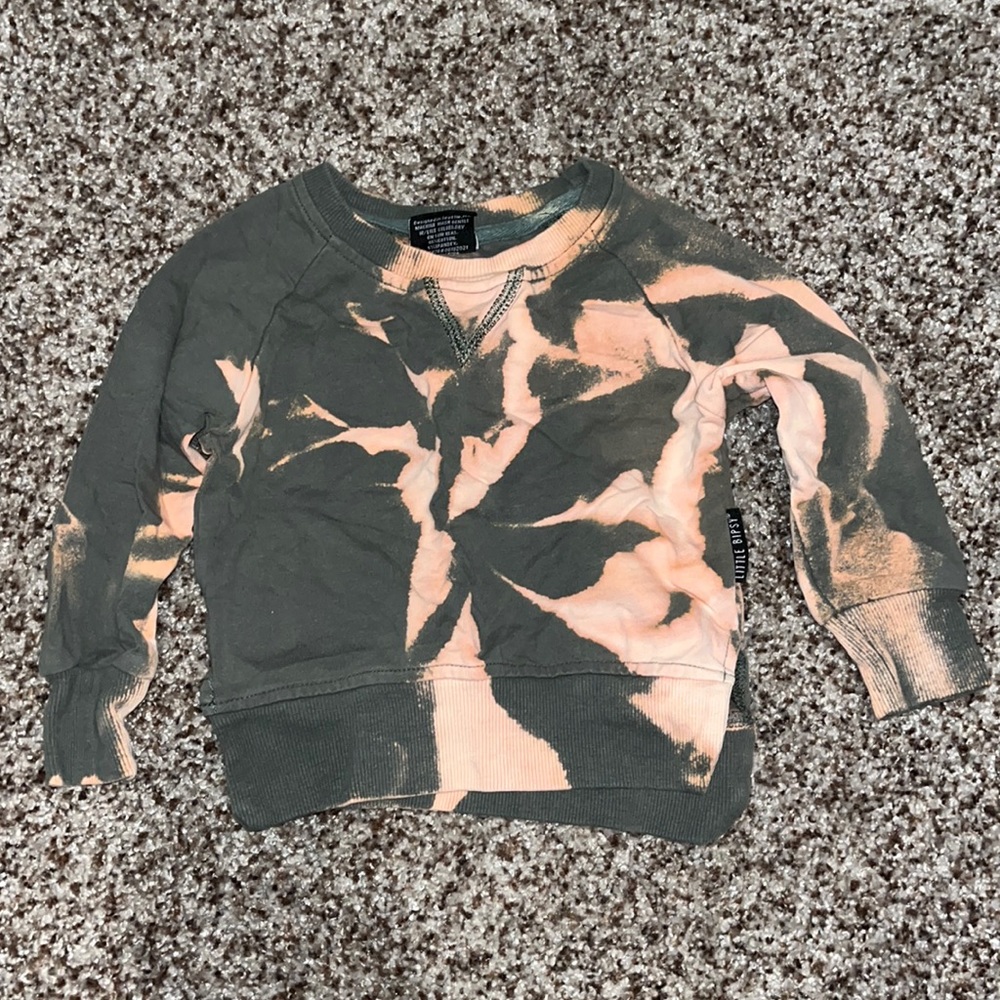 Bleached Little Bipsy Crewneck